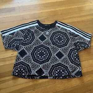 Adidas Originals black bandana-print cropped t-shirt streetwear New York M Y2K